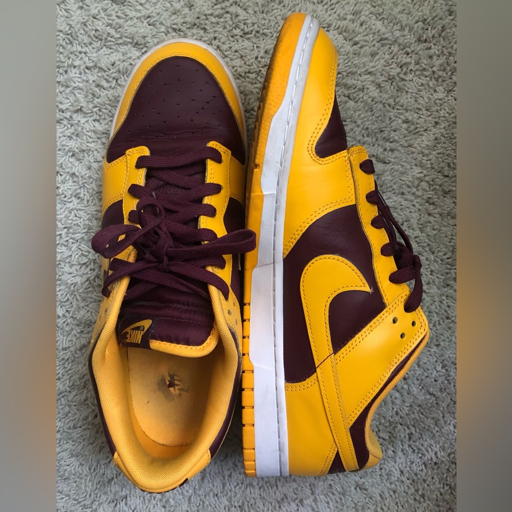 Arizona State Nike Dunks. Men’s Low-Top Sneakers in Maroon and Yellow